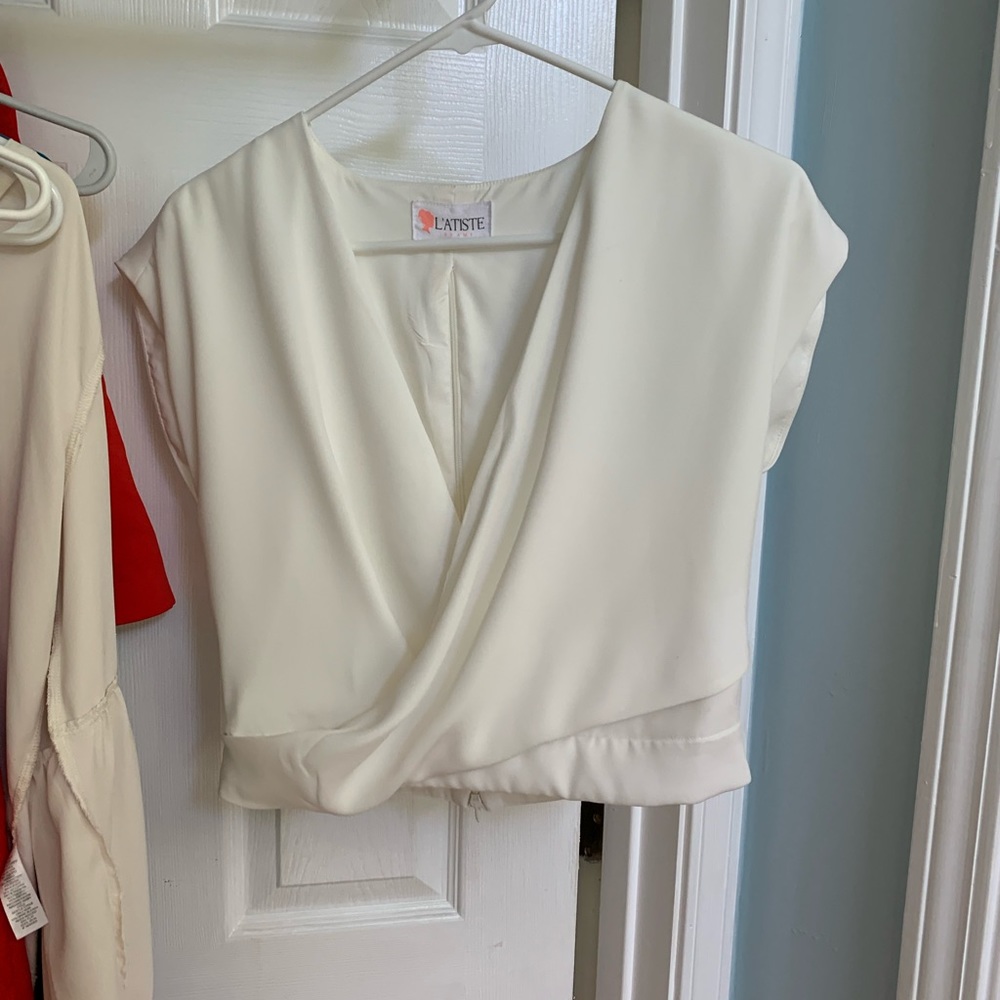 Cropped ivory blouse size M